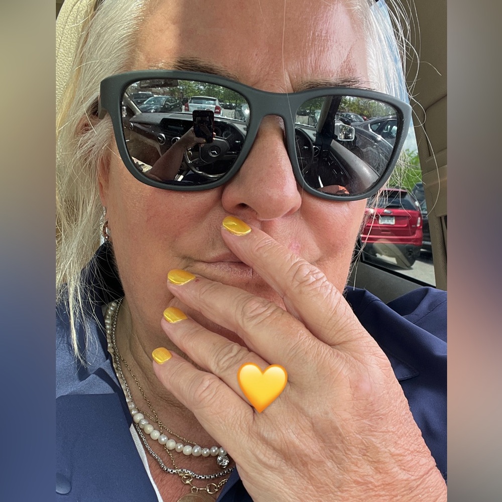 Meet your Posher, Nannette